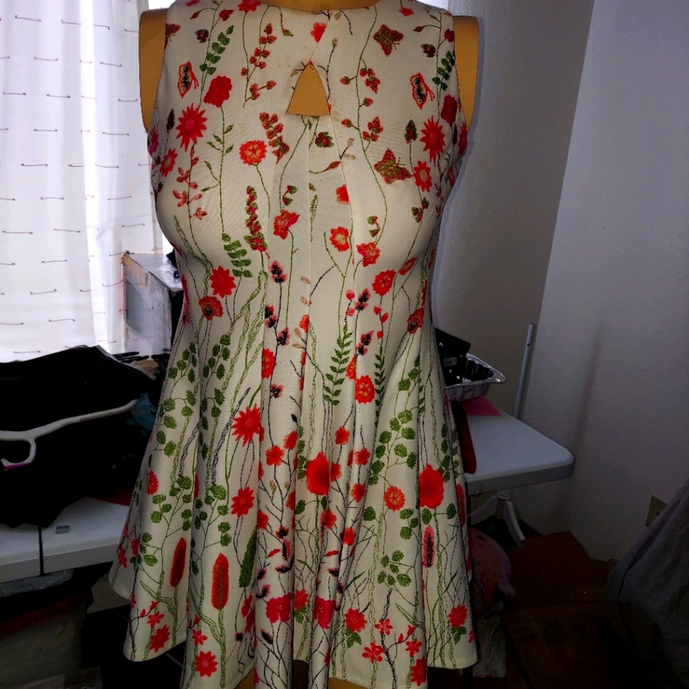 Super cute summer zip-up dress